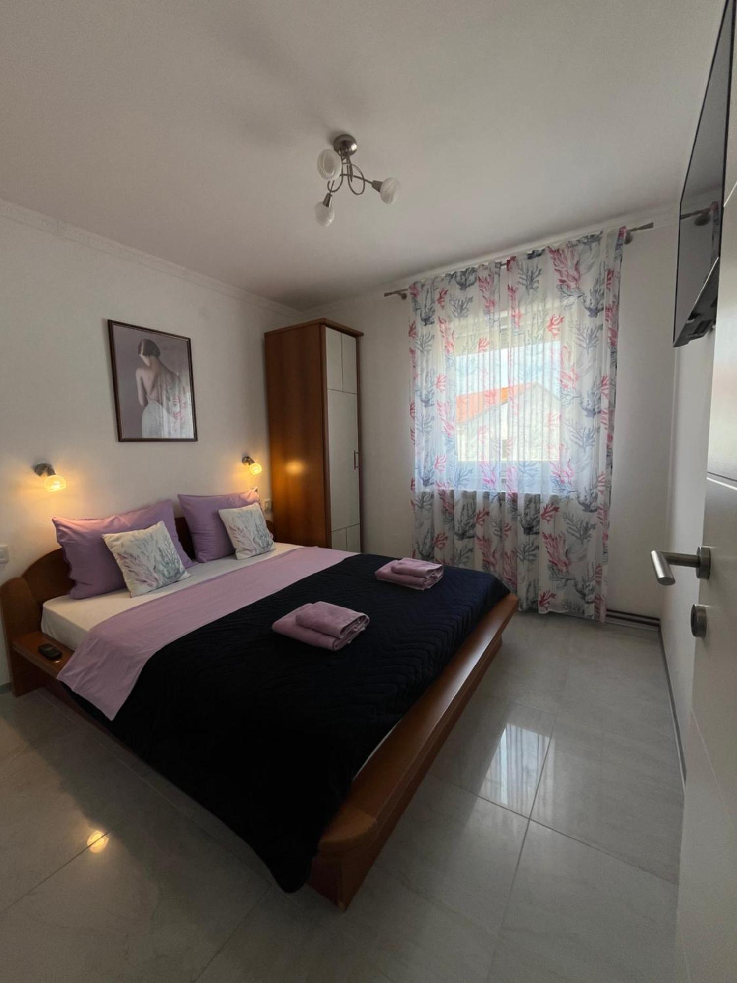 Apartments Ostojic Krk Town Extérieur photo
