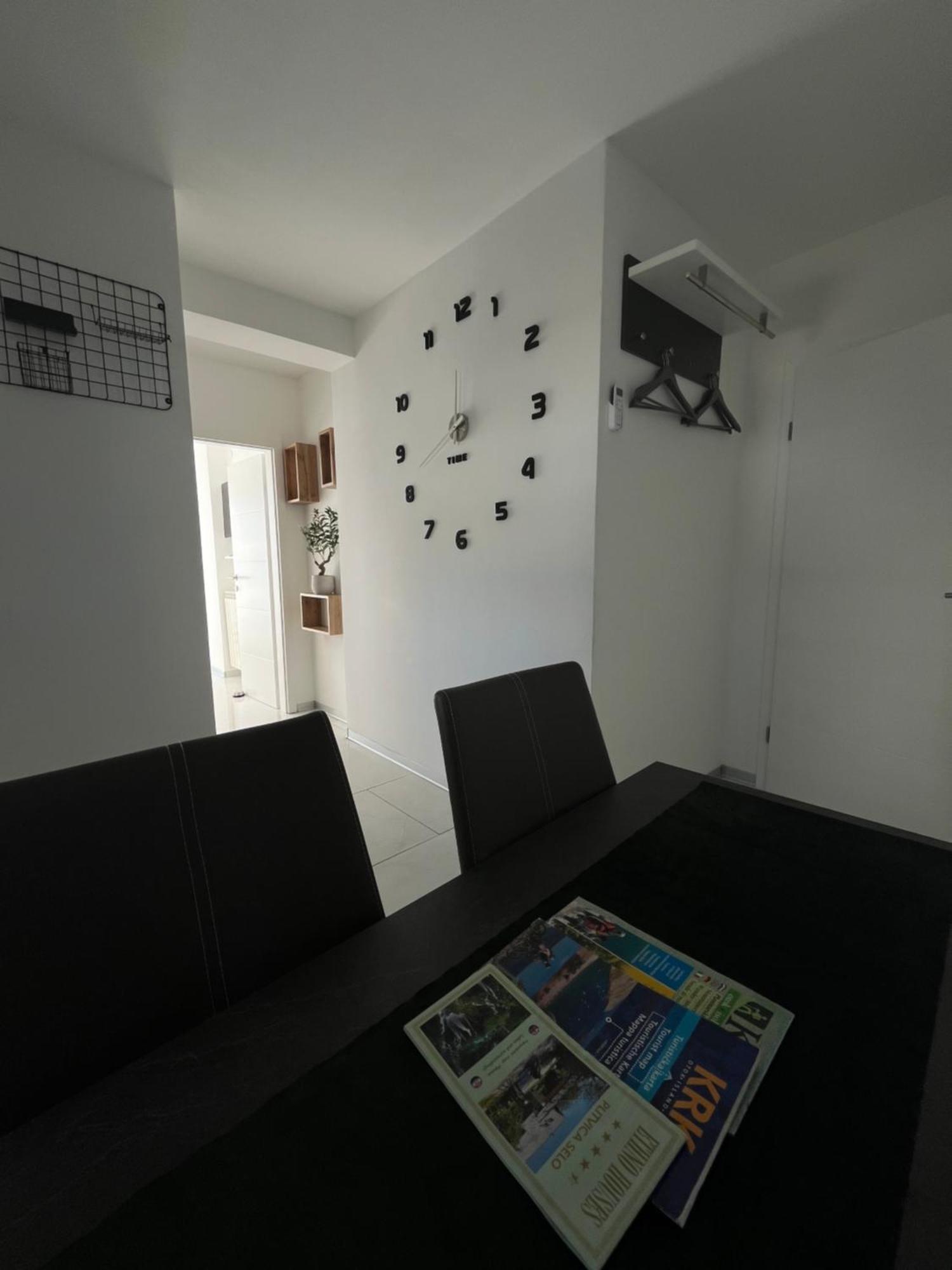 Apartments Ostojic Krk Town Extérieur photo